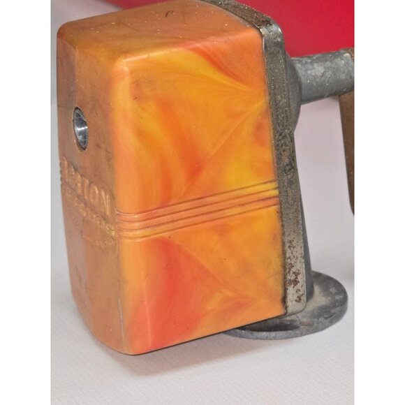 Vintage BOSTON BULLDOG Pencil Sharpener Orange Swirl Bakelite - Picture 2 of 16